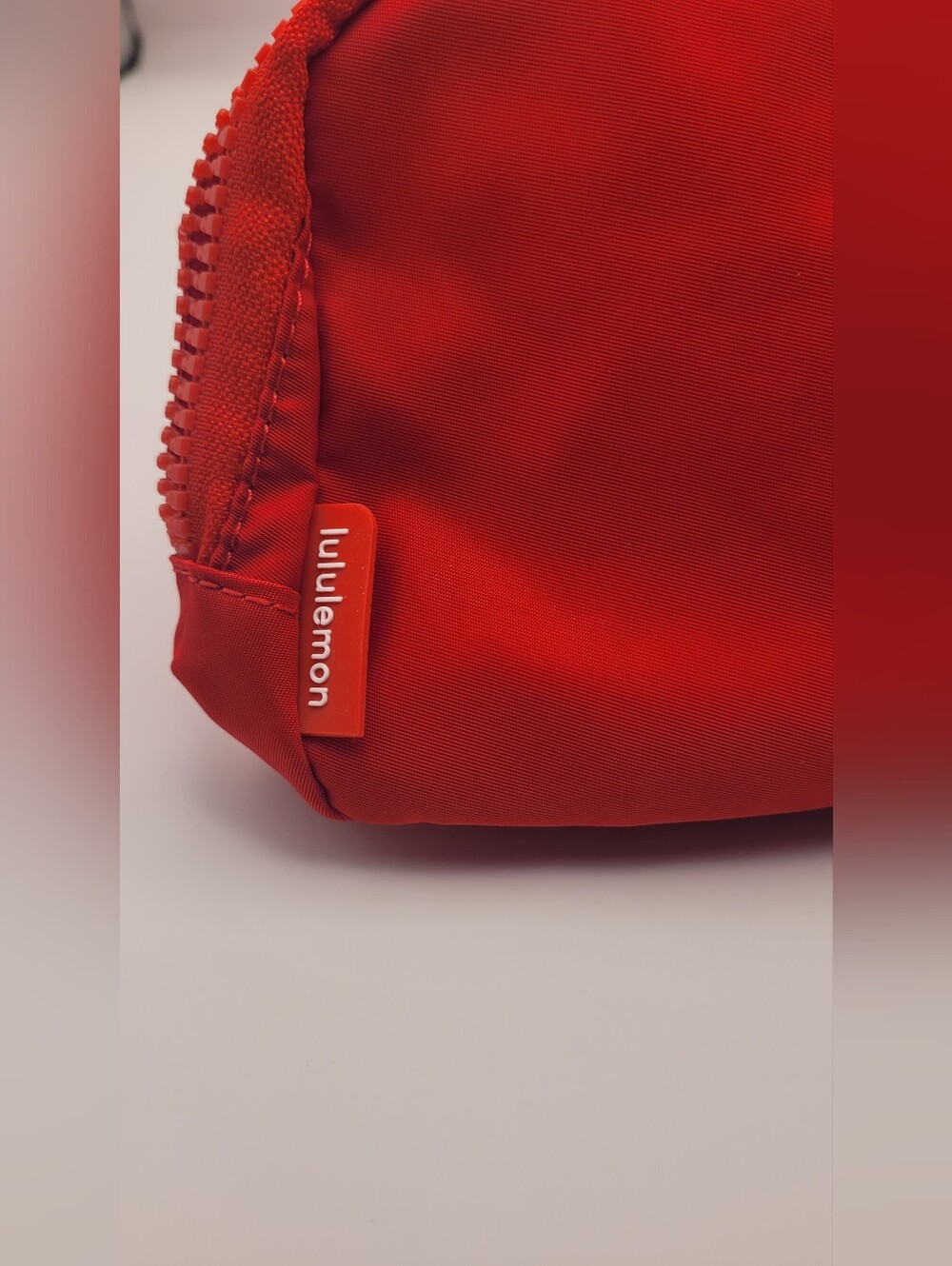 lululemon athletica Bright Red Crossbody, Belt Pouch - Picture 5 of 7